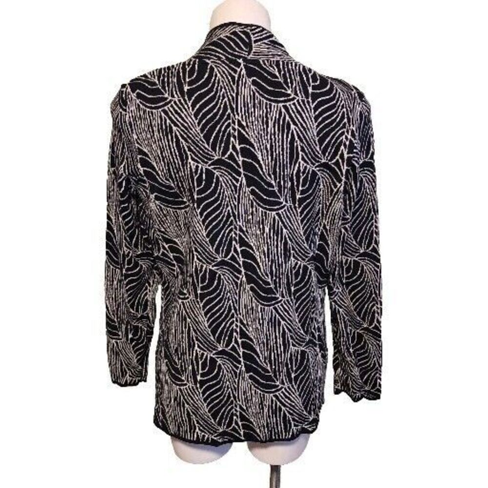 Dana Buchman Women's Medium Cardigan Sweater Black White Abstract Tie Front New - Picture 3 of 10